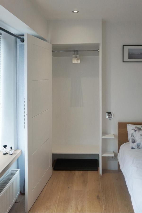 Orchard Road Studio Apartment Hook Norton Ngoại thất bức ảnh